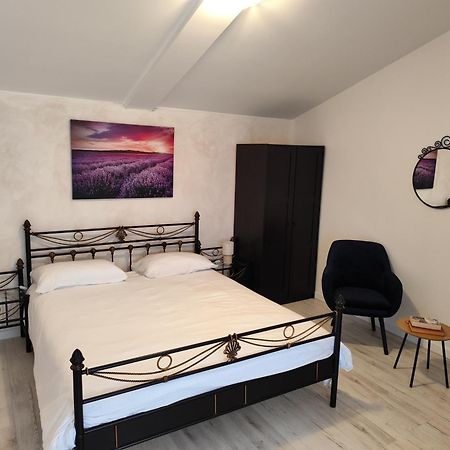Guest House Valentino Motovun Extérieur photo